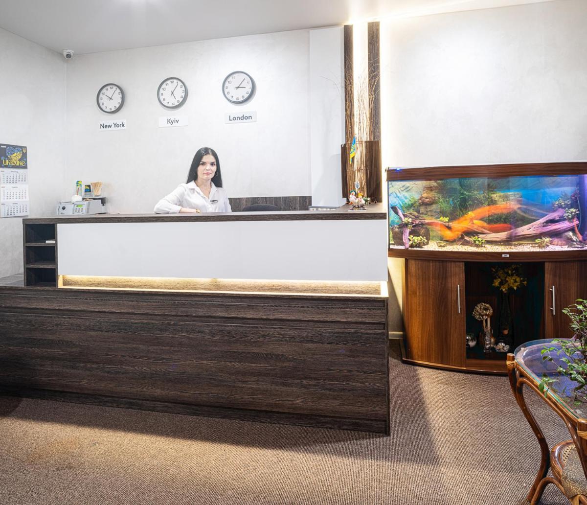 Safari-Club Hotel Виниця Екстериор снимка