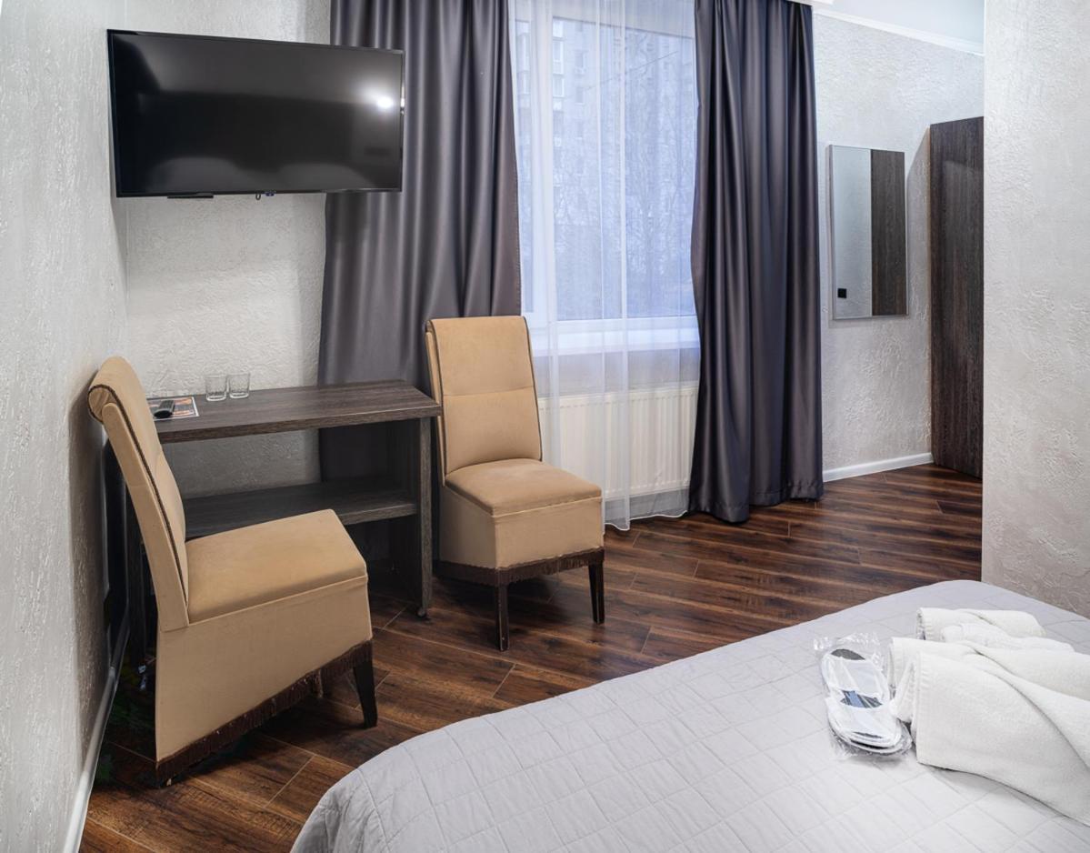 Safari-Club Hotel Виниця Екстериор снимка