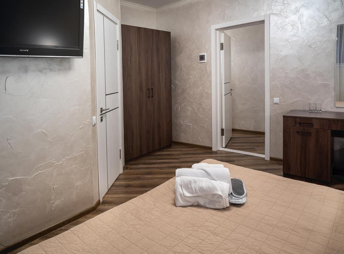 Safari-Club Hotel Виниця Екстериор снимка