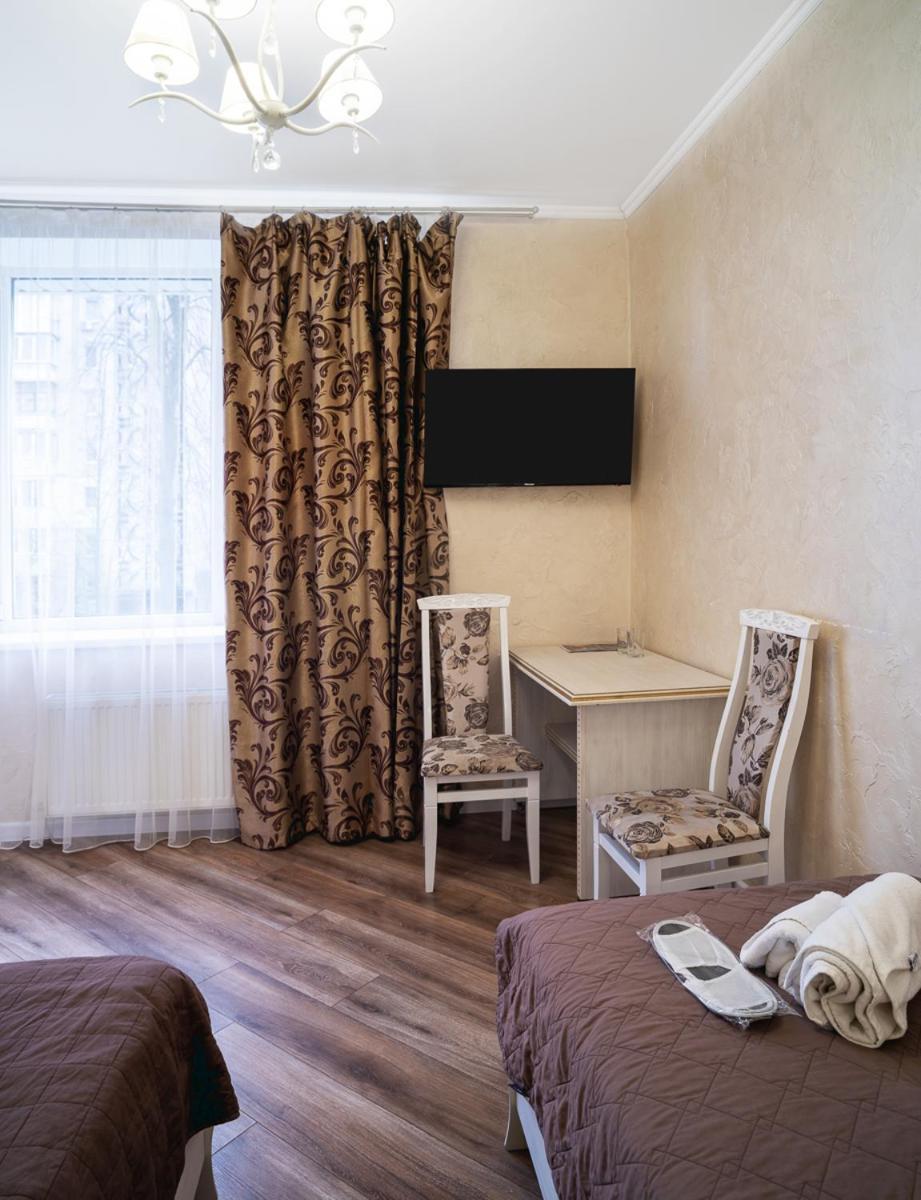 Safari-Club Hotel Виниця Екстериор снимка