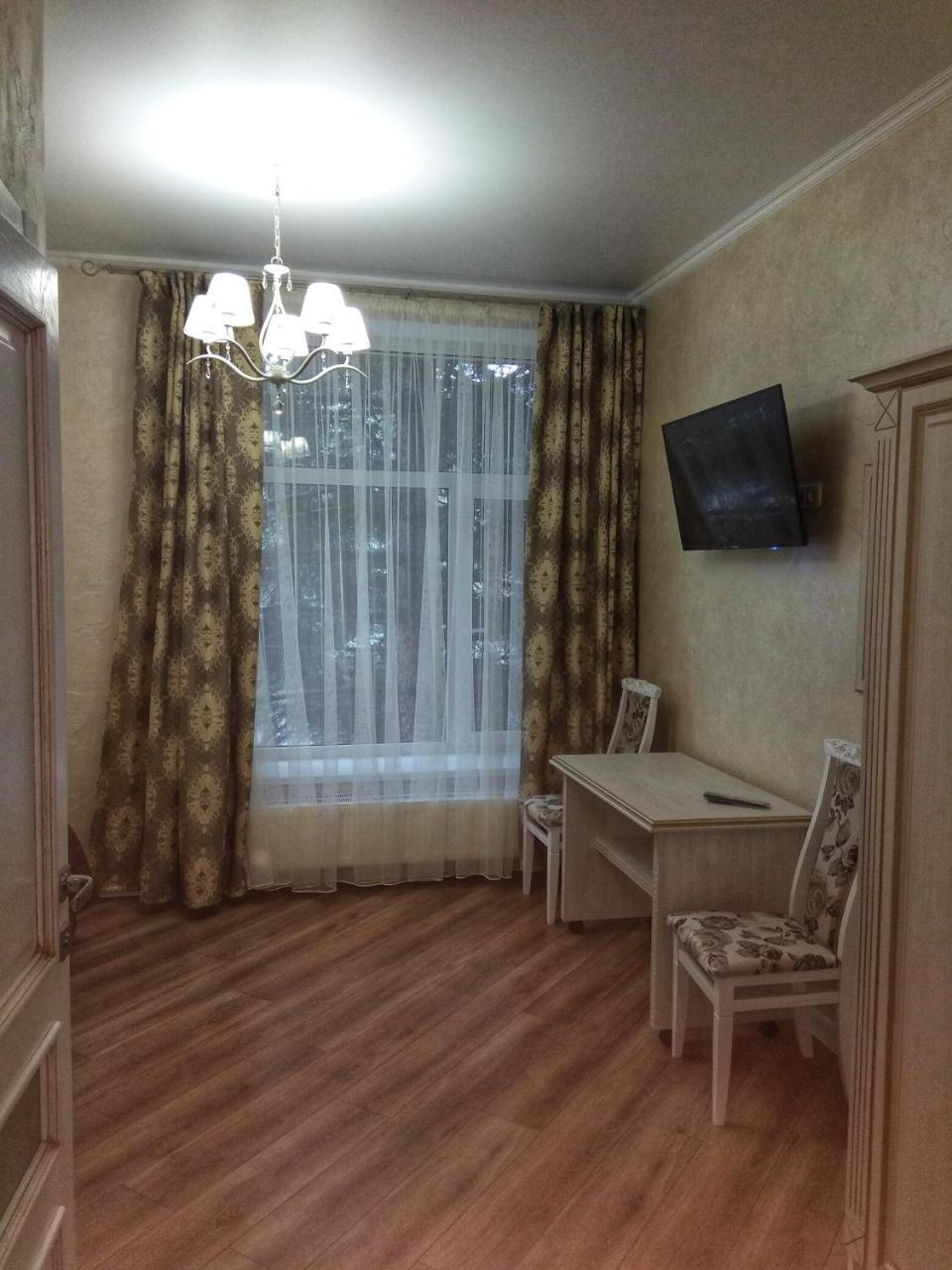 Safari-Club Hotel Виниця Екстериор снимка