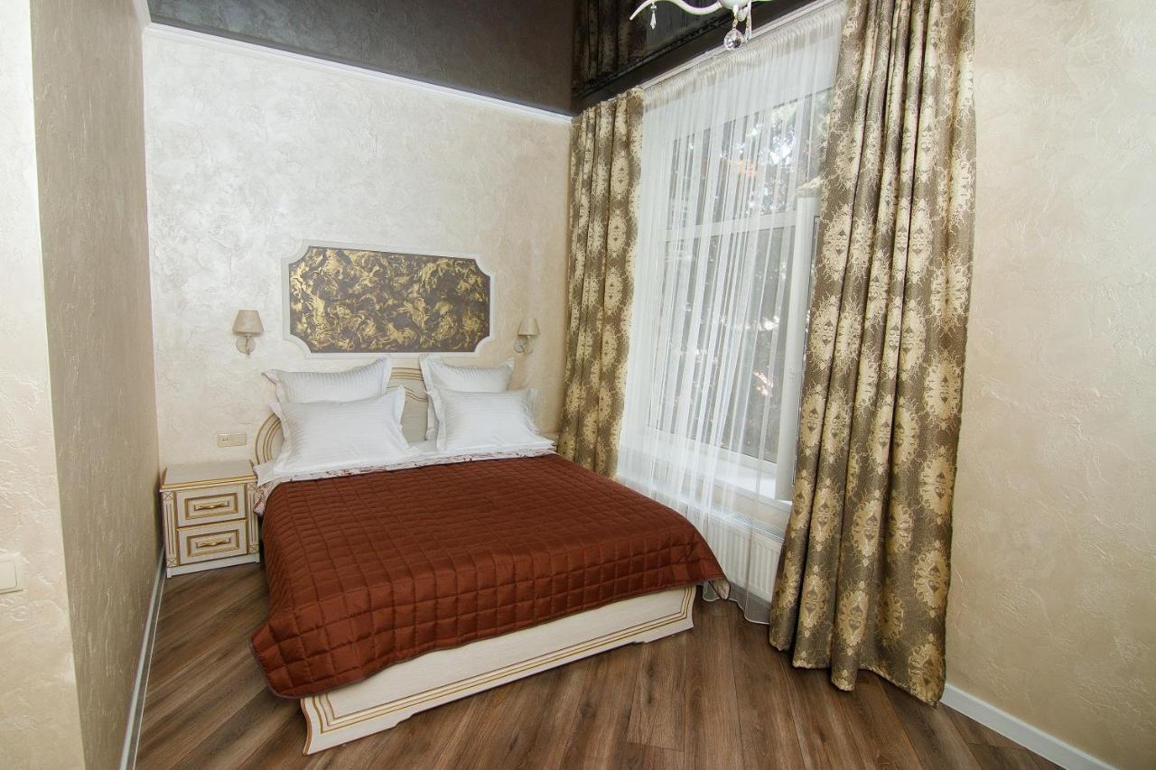 Safari-Club Hotel Виниця Екстериор снимка